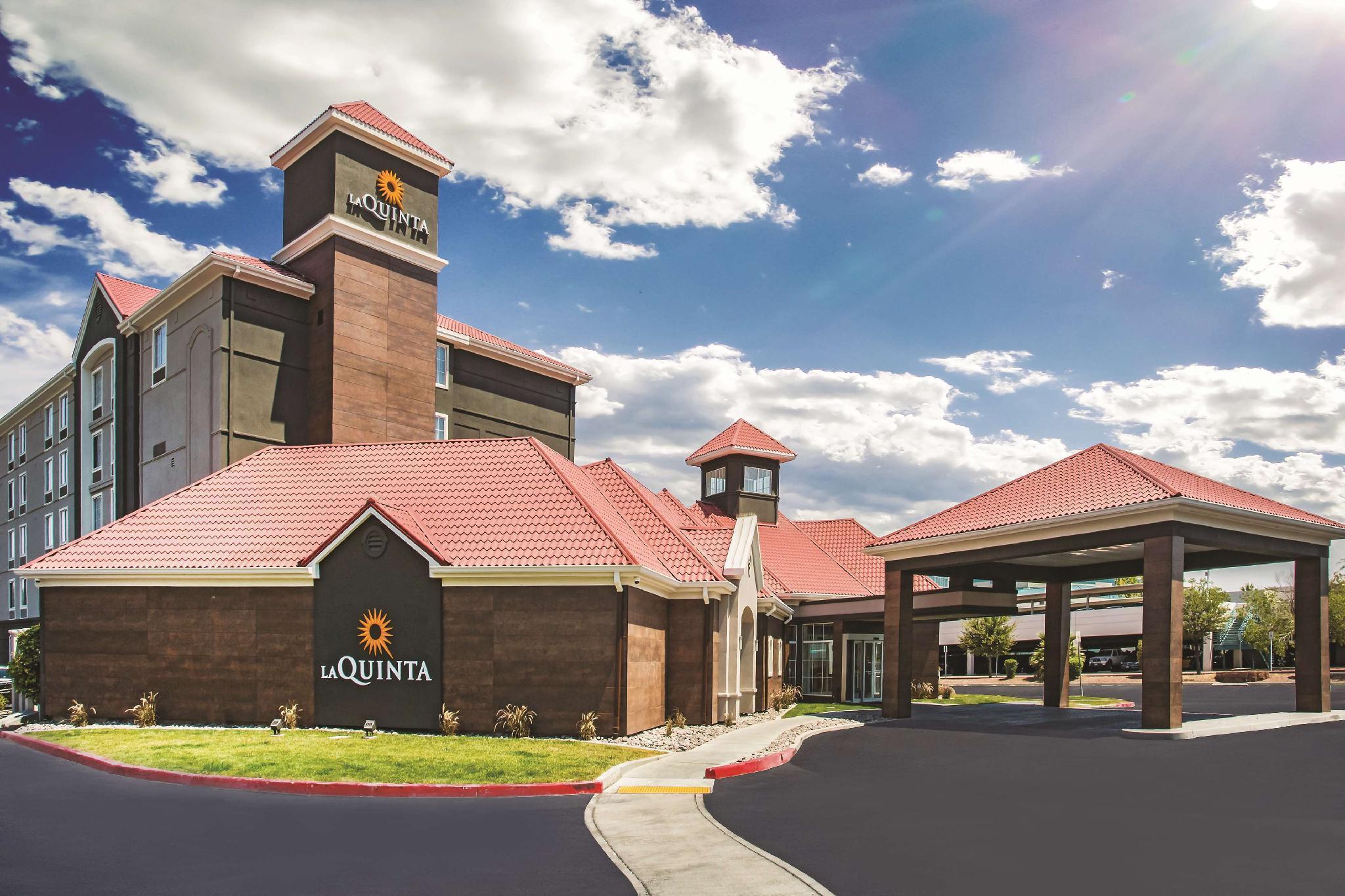 La Quinta By Wyndham Las Vegas Summerlin Tech Exterior photo